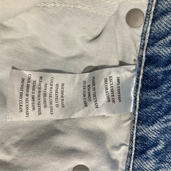 PACSUN PLAYBOY Sz 28 High Rise Distressed Wide Leg Appliqué Light Wash Jeans NEW - Picture 11 of 15